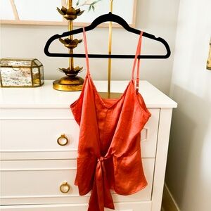 ANTHROPOLOGIE CORAL TOP CUT THE TAG OUT BC IT ITCHED